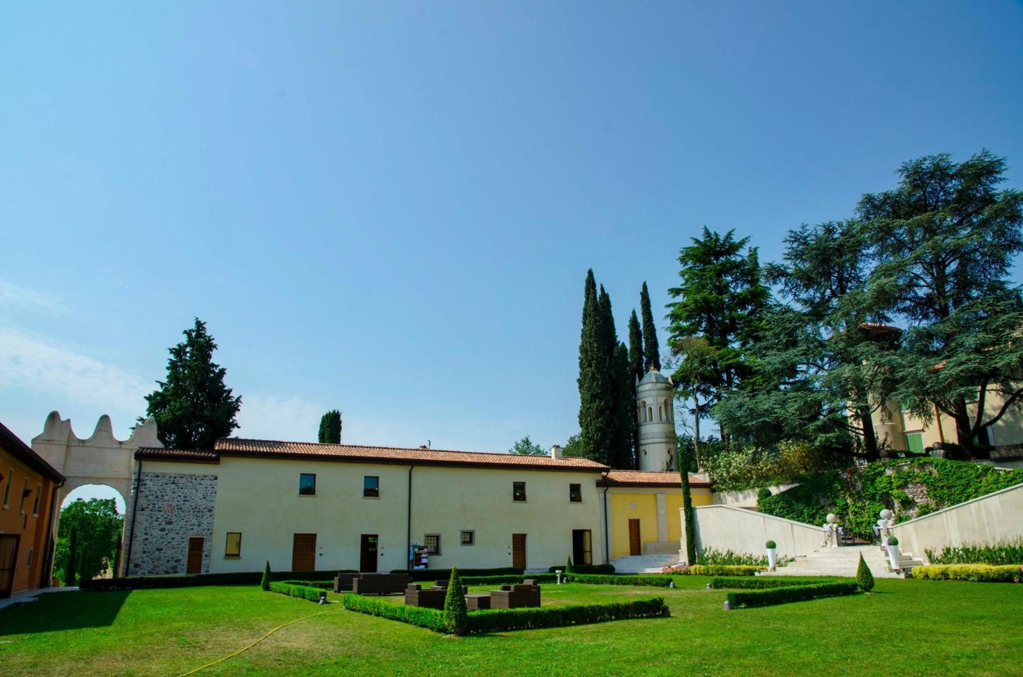 Relais Corte Cavalli Ponti sul Mincio Exterior foto