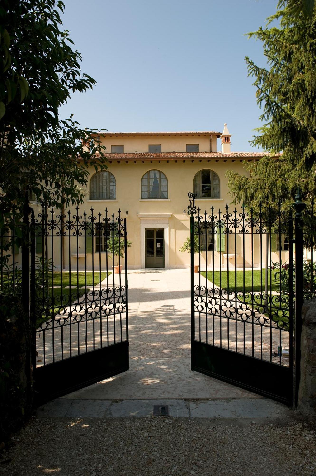 Relais Corte Cavalli Ponti sul Mincio Exterior foto