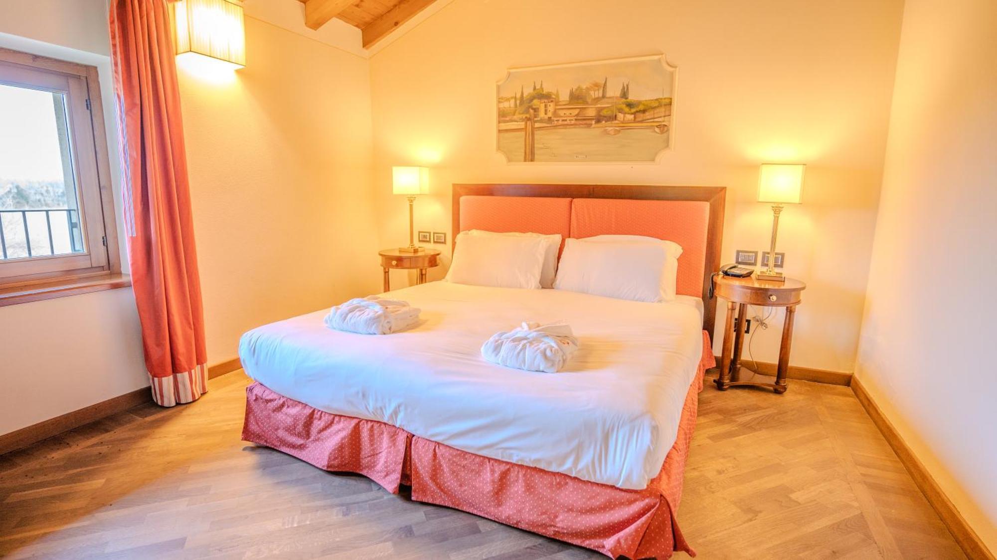 Relais Corte Cavalli Ponti sul Mincio Exterior foto