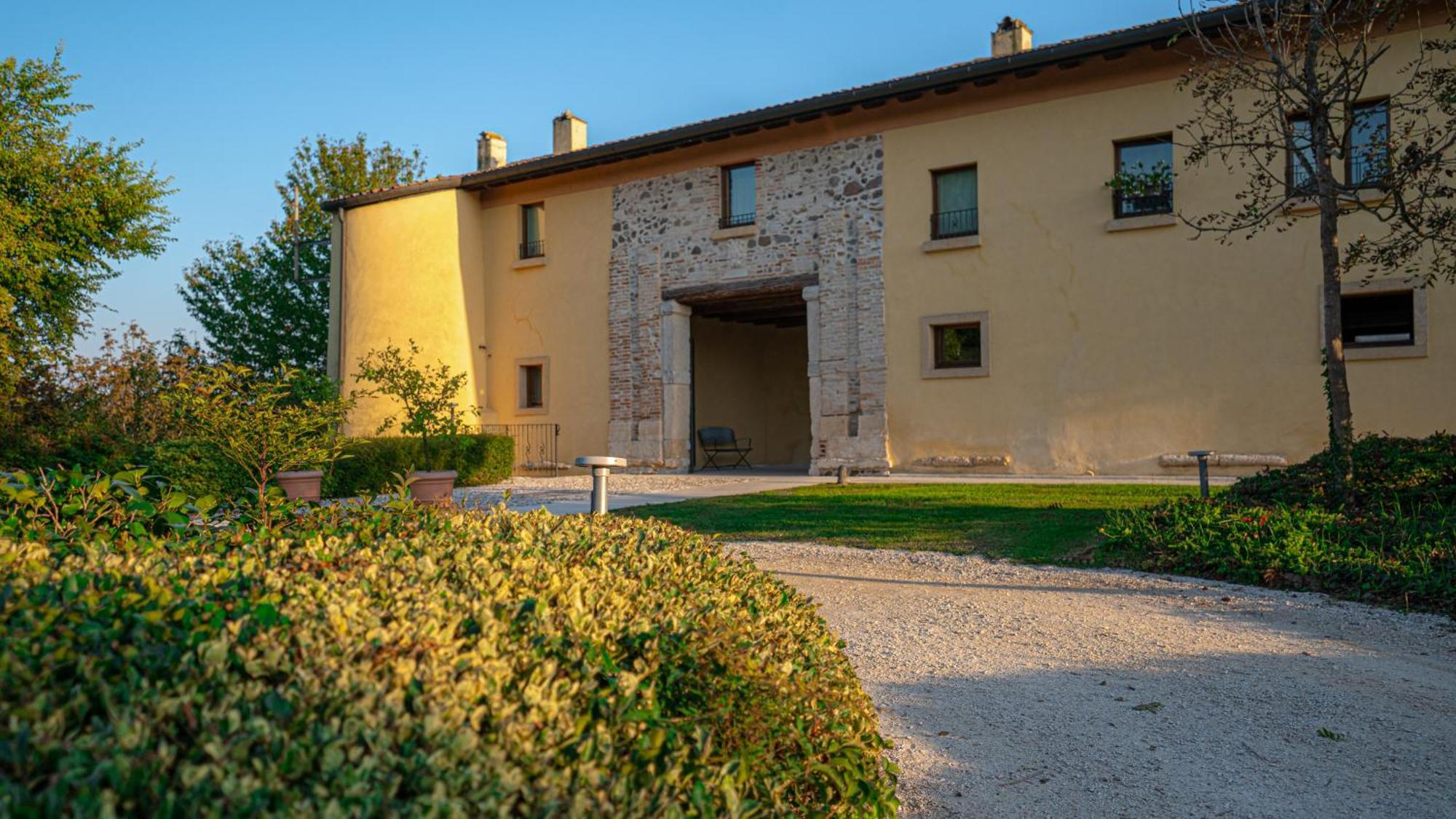 Relais Corte Cavalli Ponti sul Mincio Exterior foto